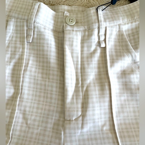 NWT A. Putnam Tulip Shorts Birch Check Women’s Size 4 - Picture 13 of 15